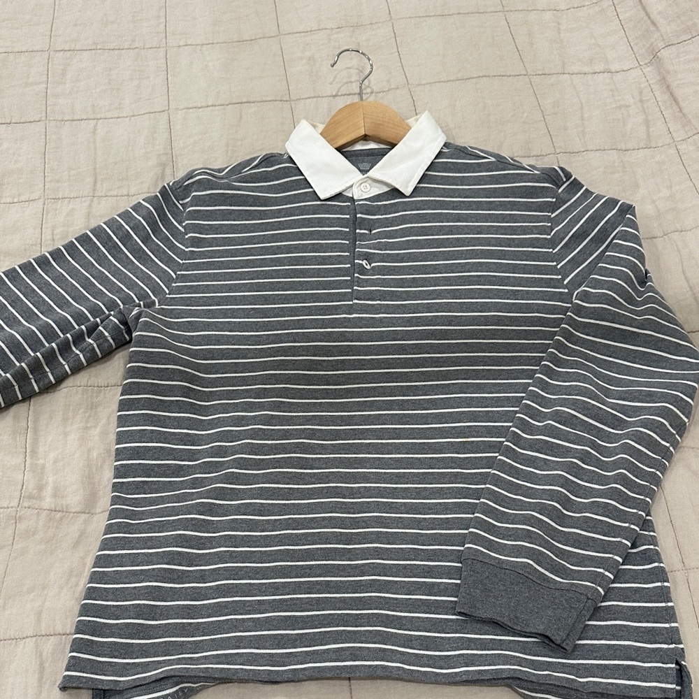 Gray Striped Men's Shirt Rugby shirt with White Collar